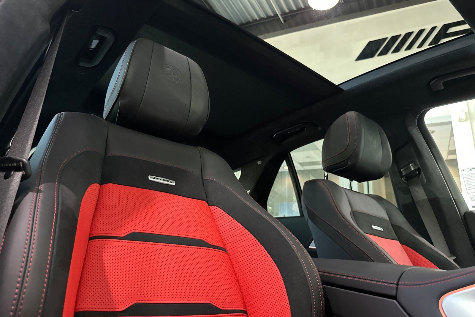 2025 Mercedes Benz GLE 63 S AMG 4MATIC photo 3