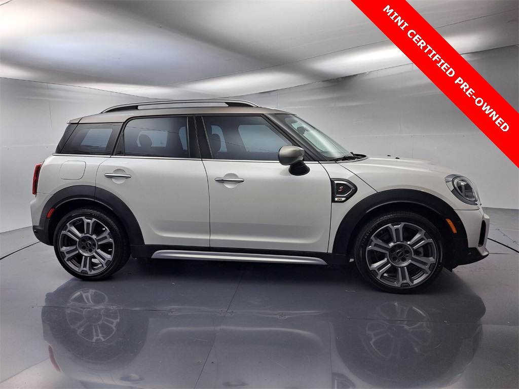 2023 Mini Cooper S Iconic photo 2