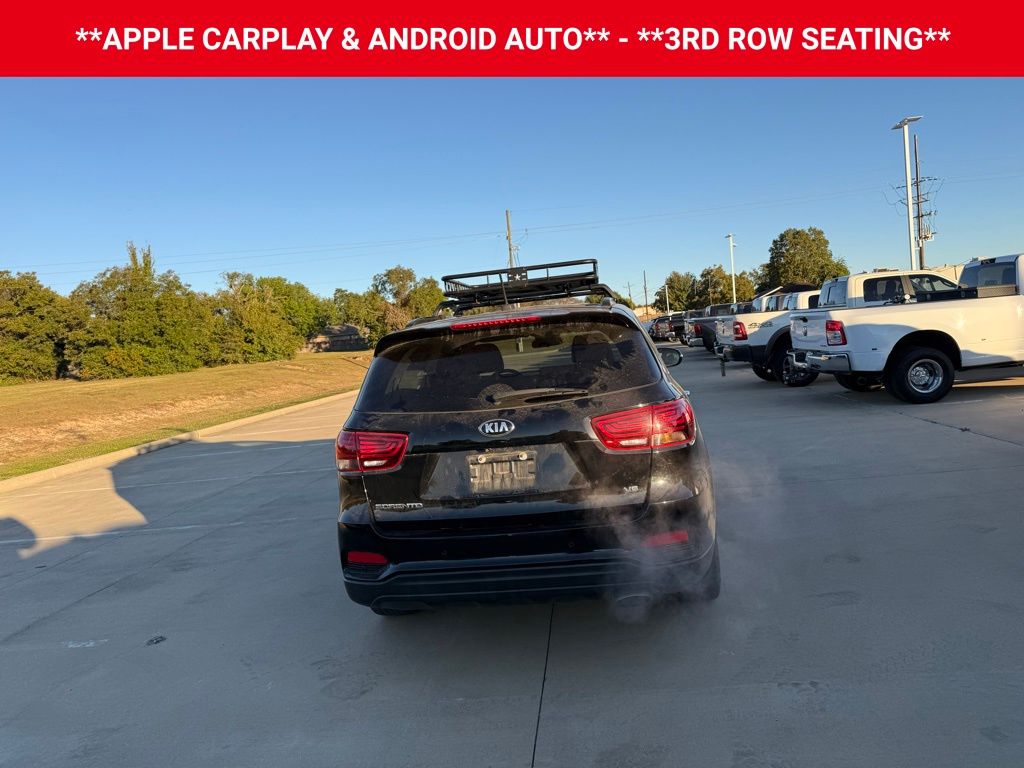 2019 Kia Sorento S photo 4