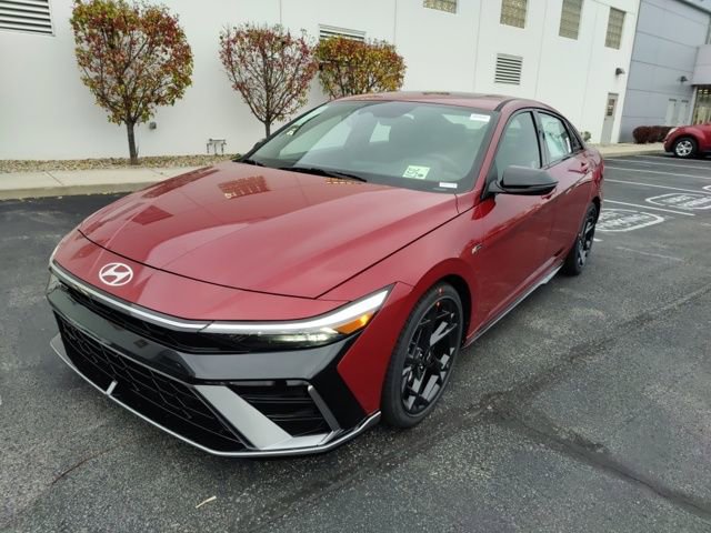 2025 Hyundai Elantra N Line photo 2