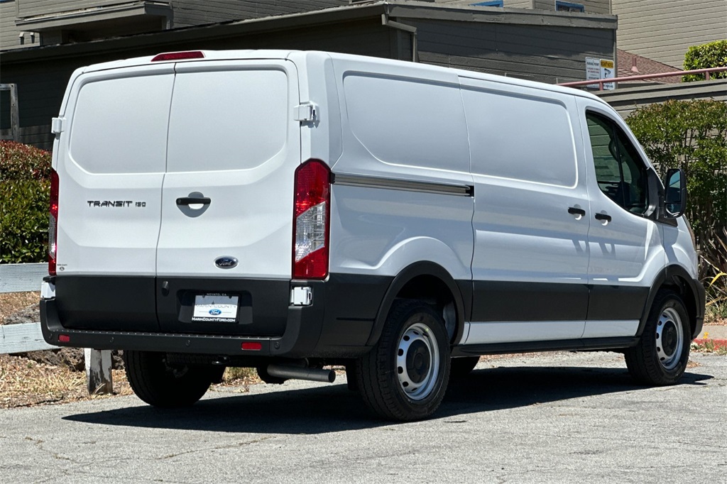 2025 Ford Transit photo 3