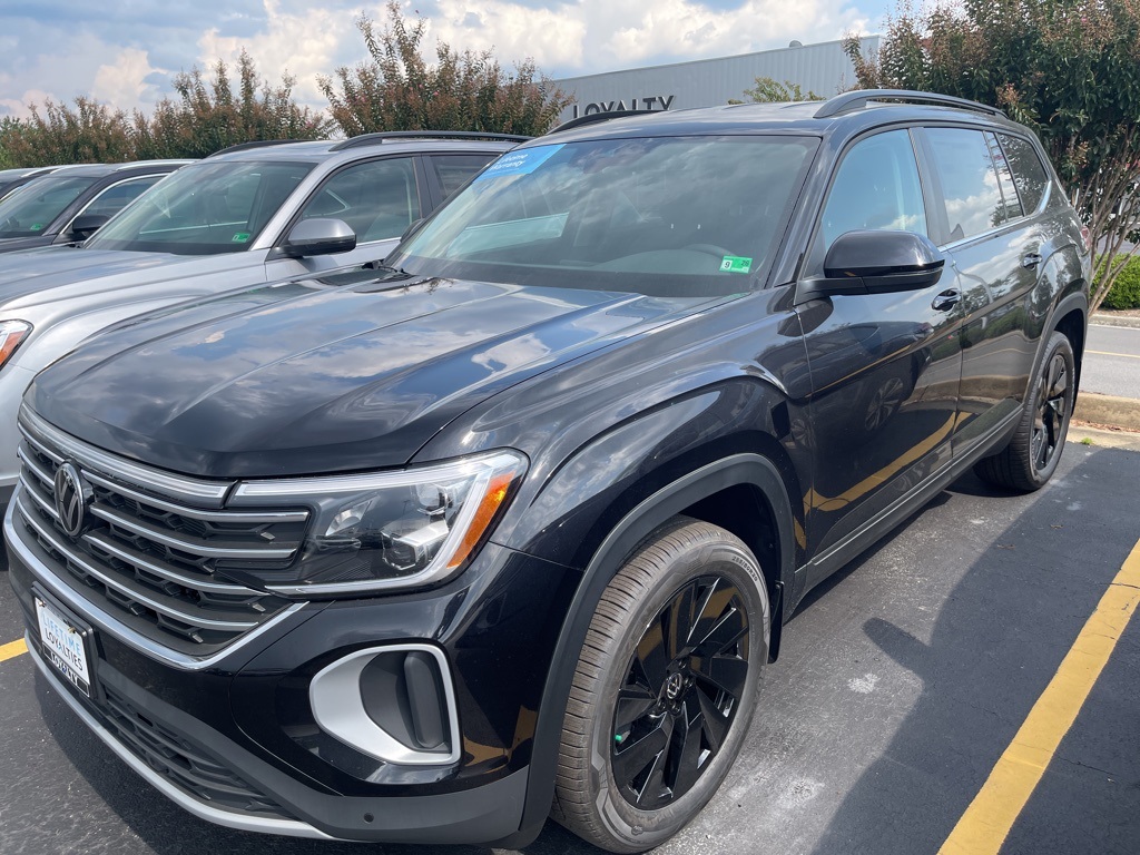 2026 Volkswagen Atlas SE w/Tech's photo