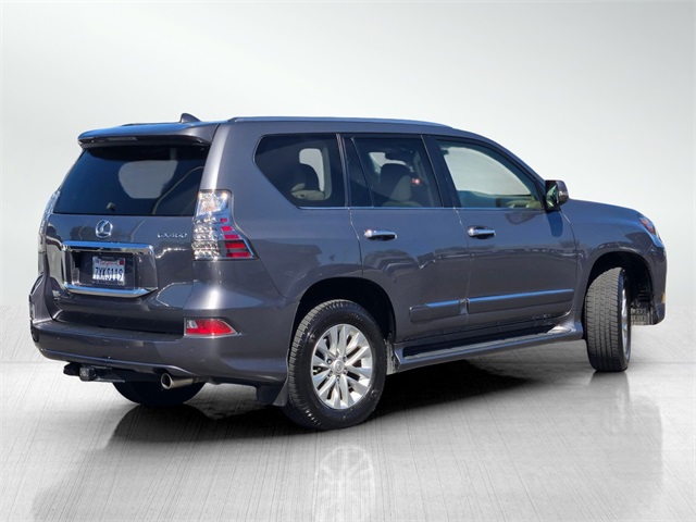 2017 Lexus GX 460 photo 4