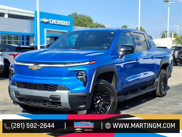 2026 Chevrolet Silverado EV LT's photo