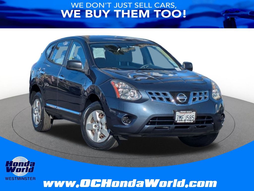 2015 Nissan Rogue Select S's photo