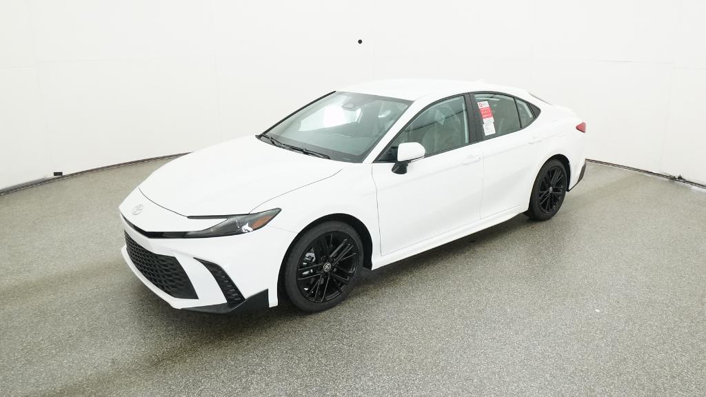 2026 Toyota Camry SE's photo