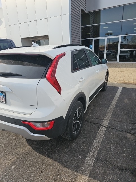 2024 KIA NIRO - Image 3