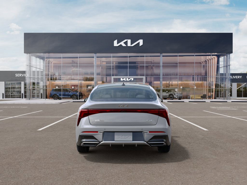 2025 Kia K5 GT-Line photo 5