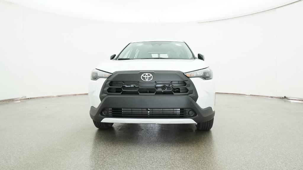 2026 Toyota Corolla Cross L photo 2