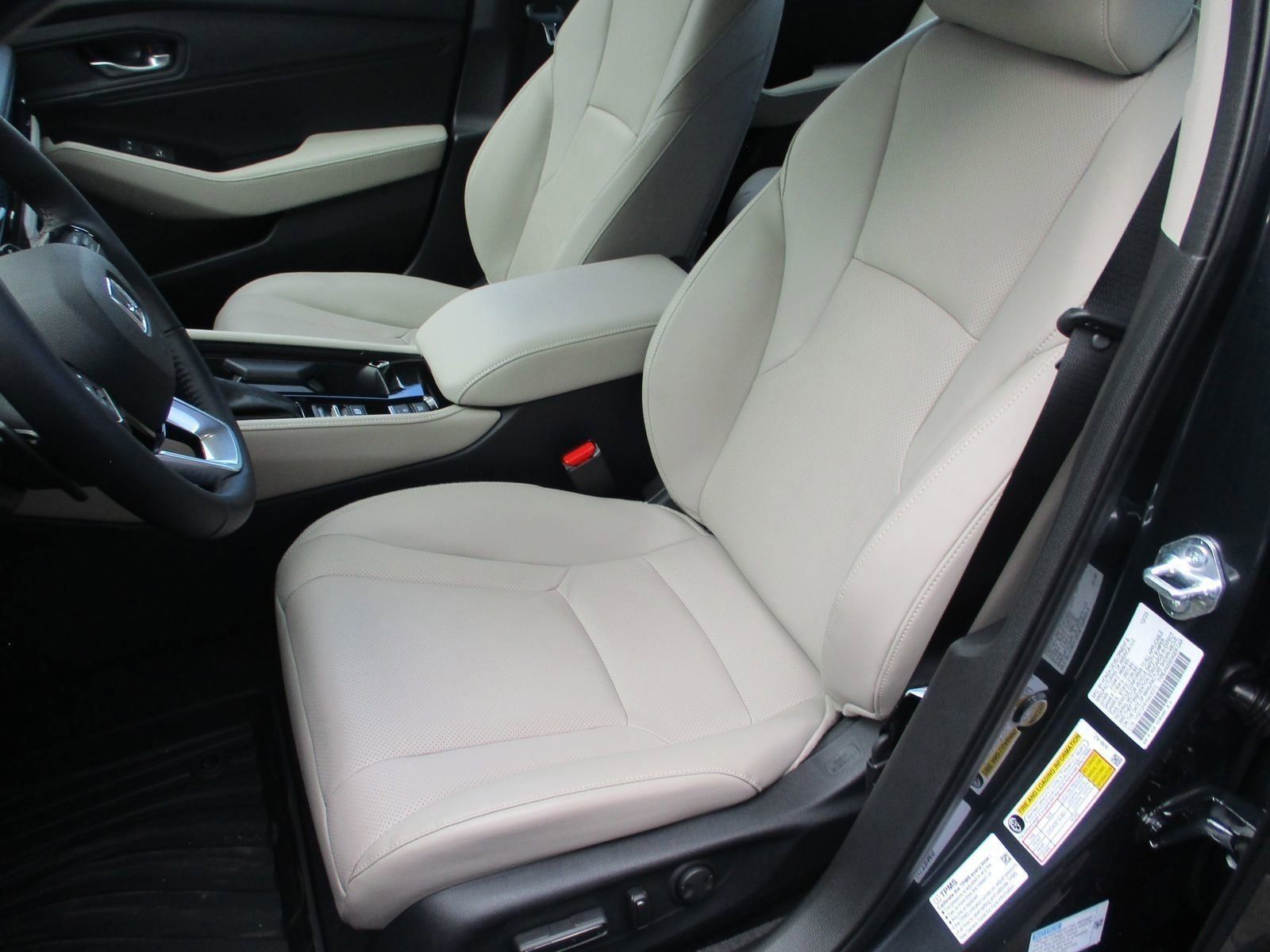 2025 Honda Accord Hybrid Touring photo 9