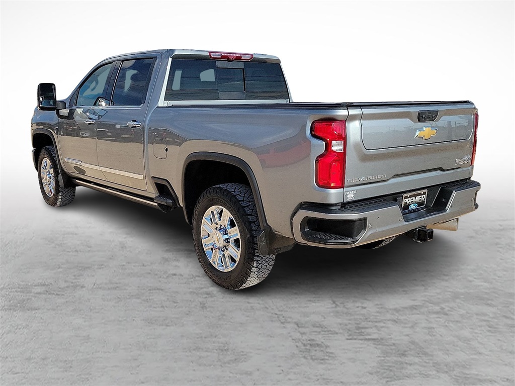 2024 Chevrolet Silverado 2500HD High Country photo 7