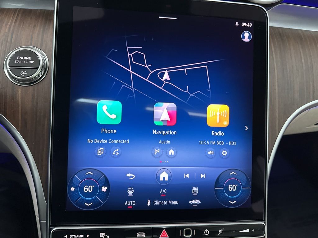 2025 Mercedes Benz C 300 photo 29
