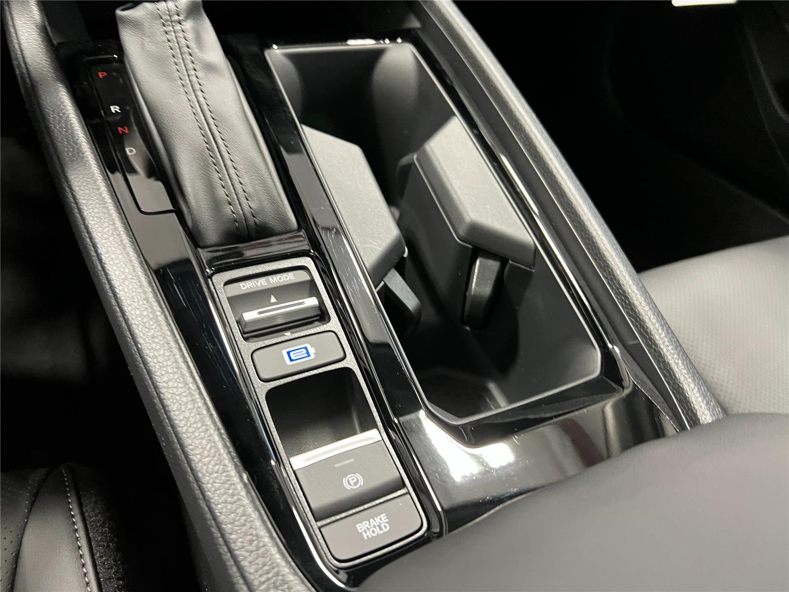 2025 Honda Accord Hybrid EX-L photo 18