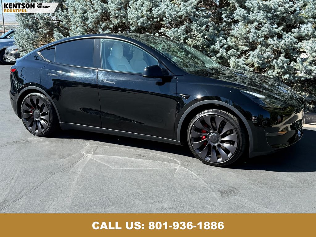 2023 Tesla Model Y Performance photo 11