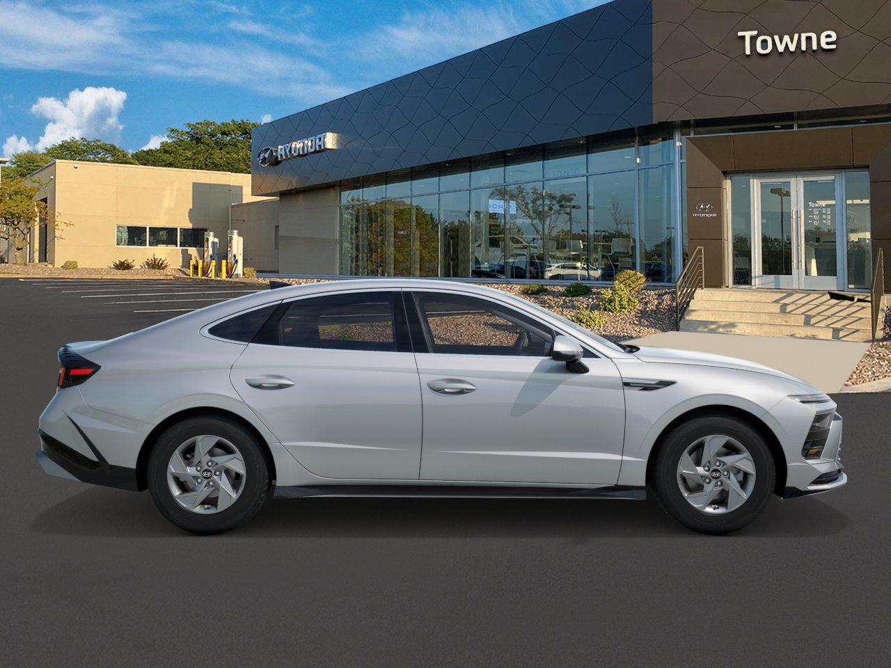 2026 Hyundai Sonata SE photo 7