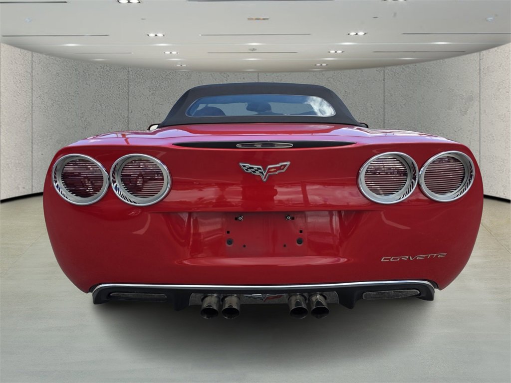 2005 Chevrolet Corvette Base photo 4