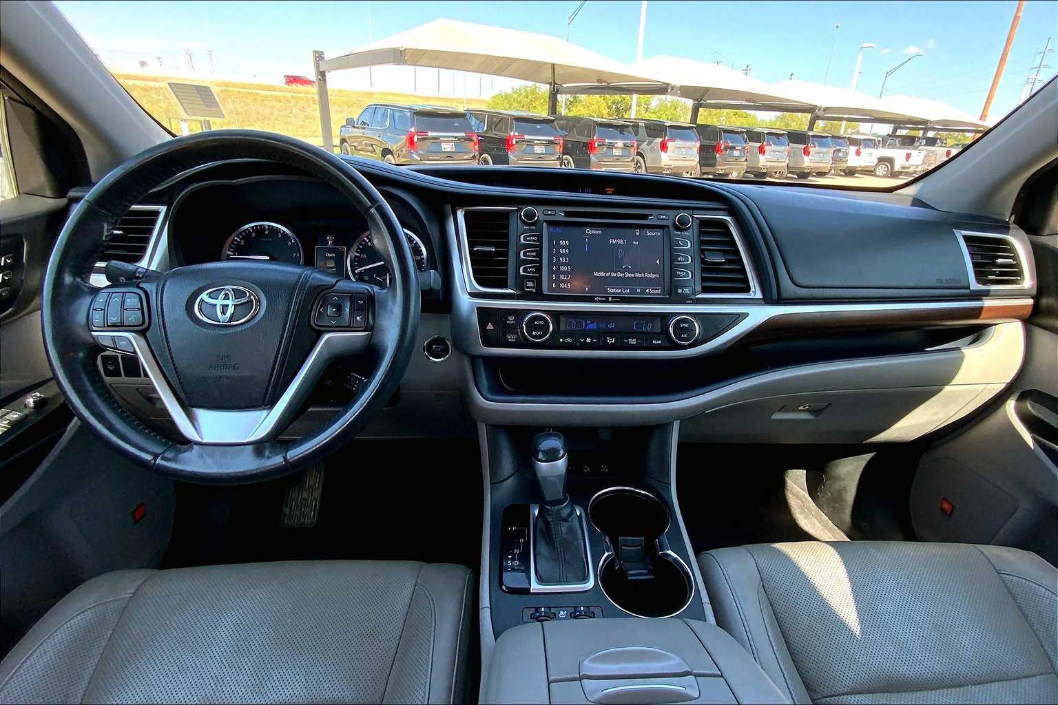 2014 Toyota Highlander Limited photo 13