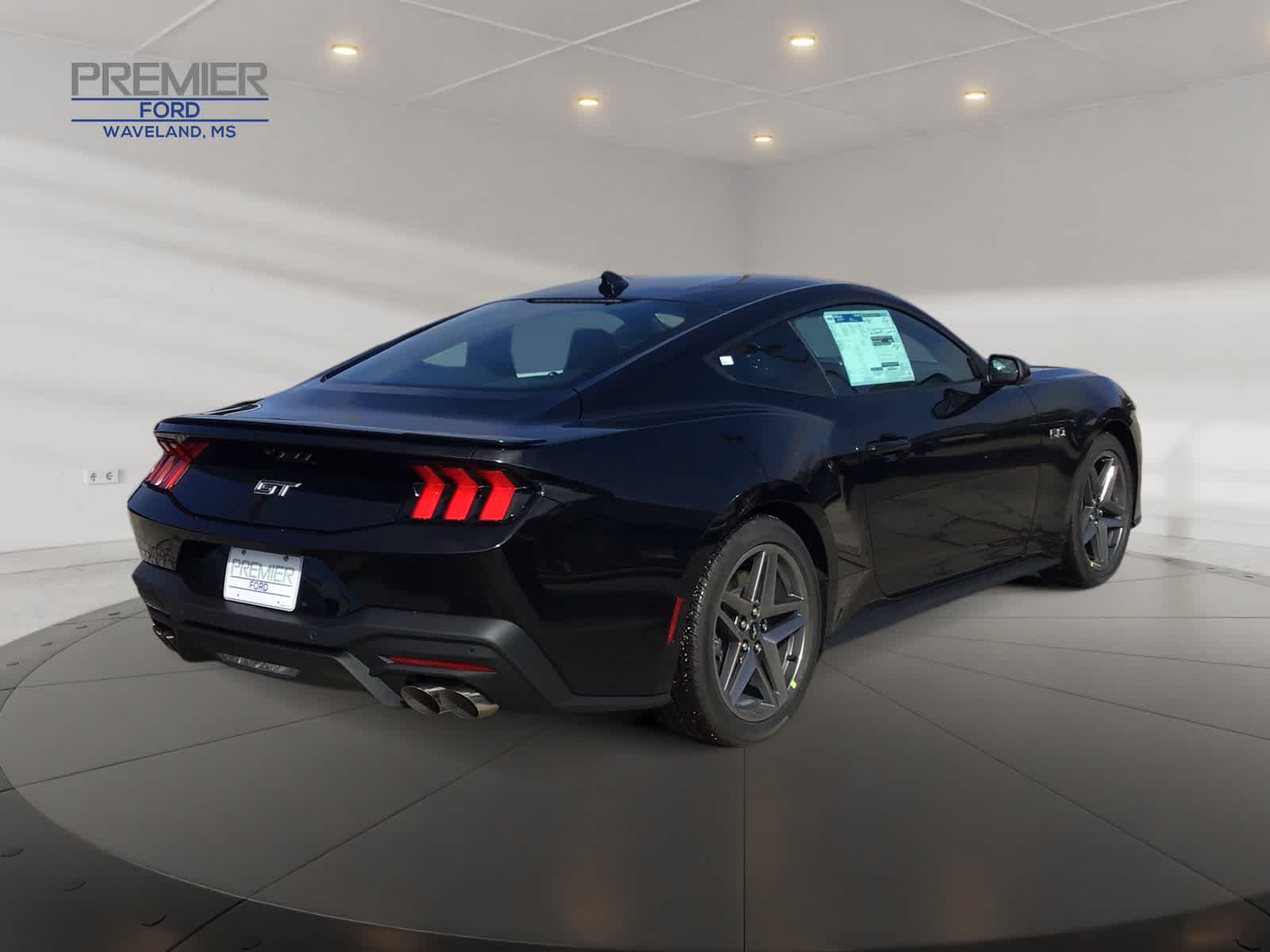 2025 Ford Mustang GT Premium photo 5