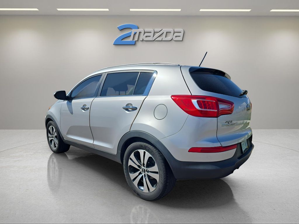 2011 Kia Sportage EX photo 3