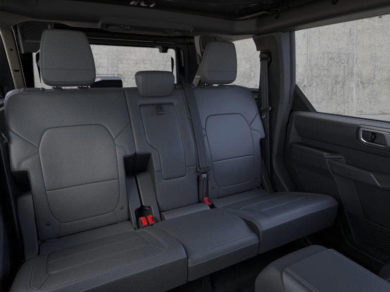 2025 Ford Bronco Outer Banks photo 10