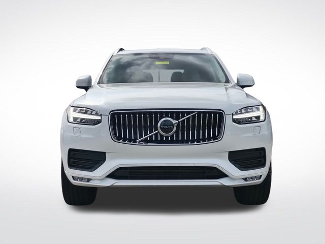 2022 Volvo XC90 T5 Momentum photo 12