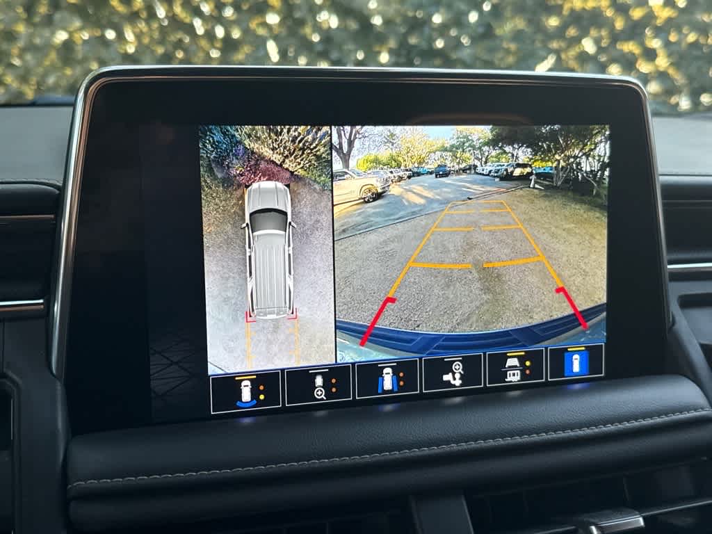 2023 Gmc Yukon SLT photo 17