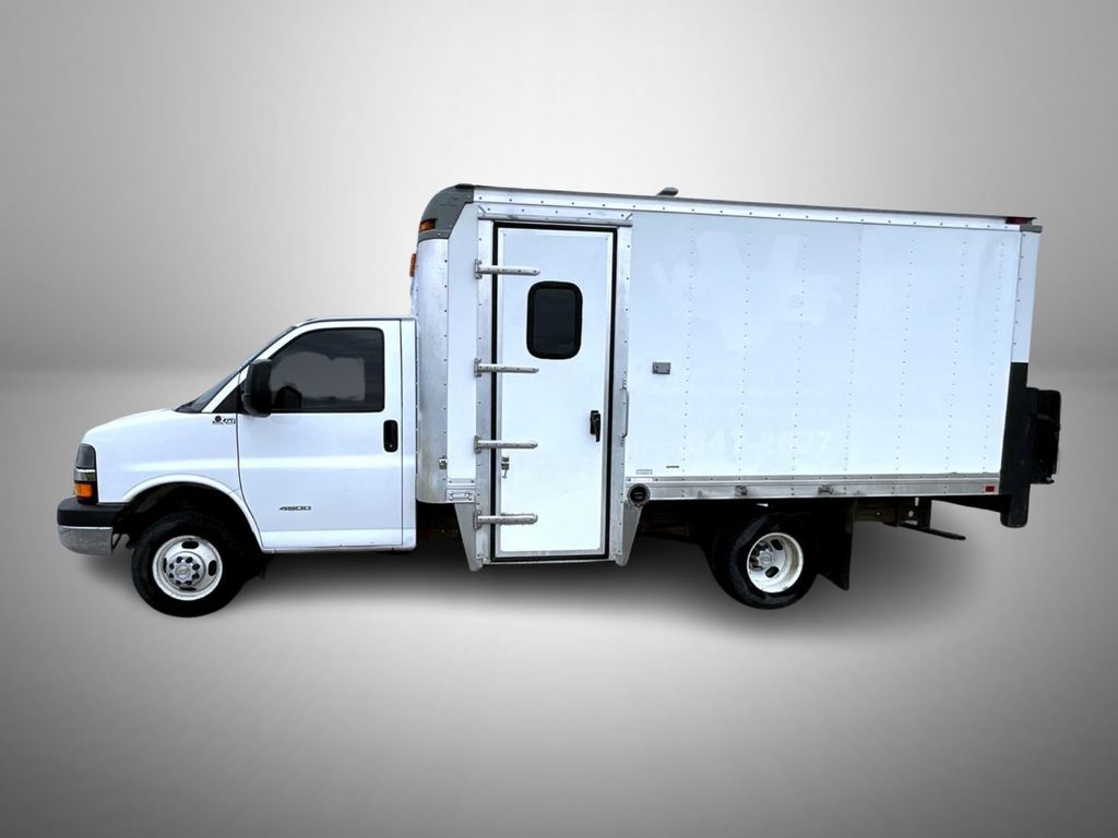 2012 Chevrolet Express Base photo 8