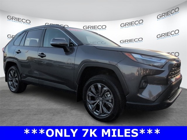 2024 Toyota RAV4 Hybrid XLE Premium