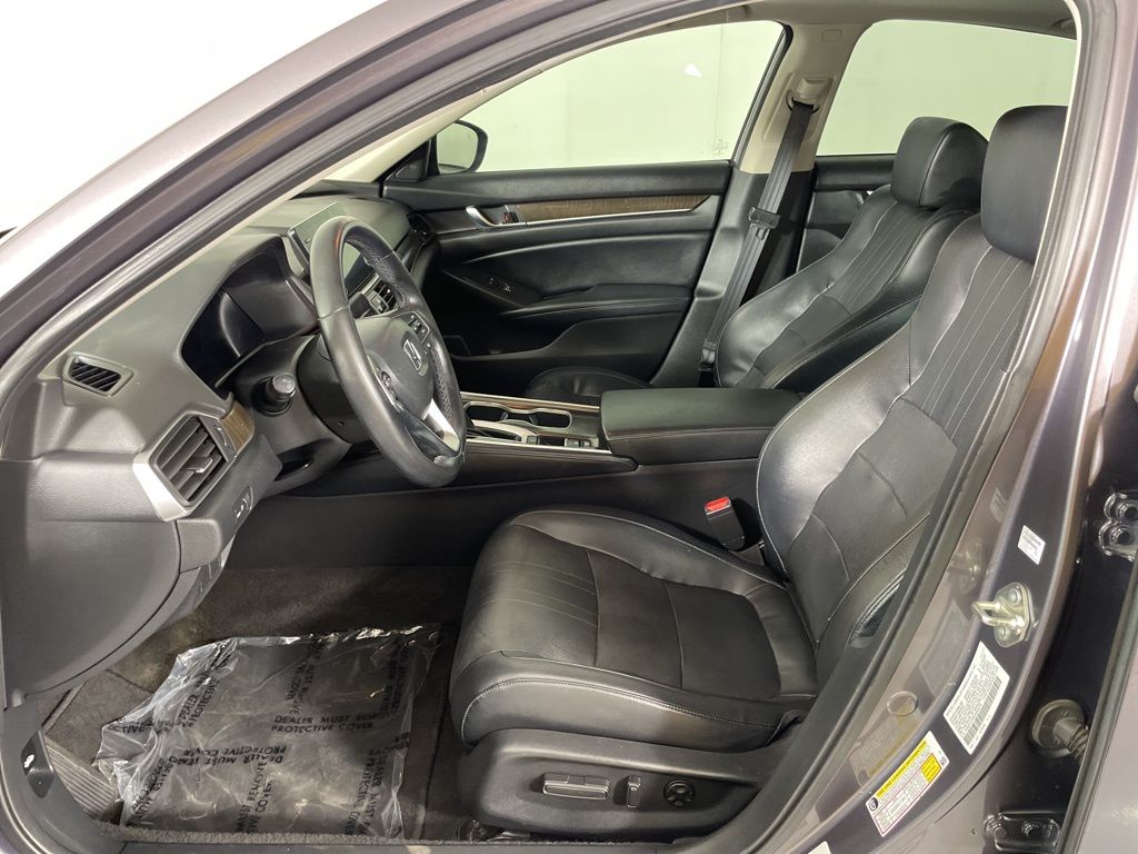 2018 Honda Accord EX-L photo 17