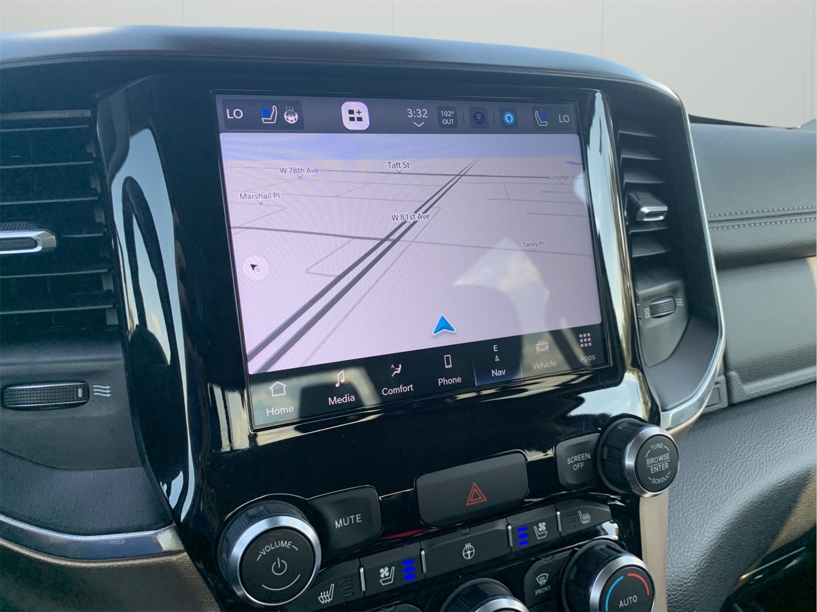2022 Ram 1500 Laramie photo 21
