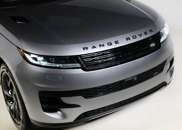 2025 Land Rover Range Rover Sport SE photo 21
