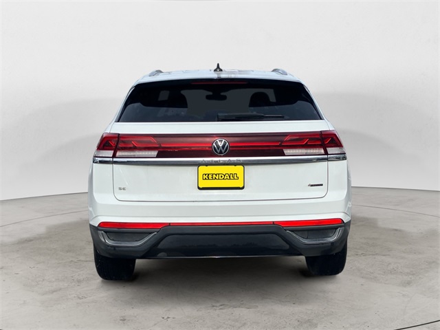 2024 Volkswagen Atlas Cross Sport SE photo 4