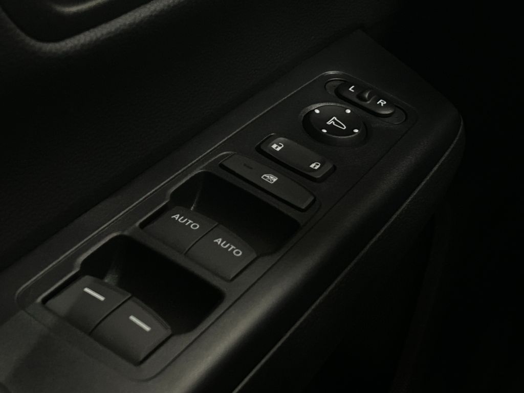 2026 Honda CR-V Hybrid photo 13