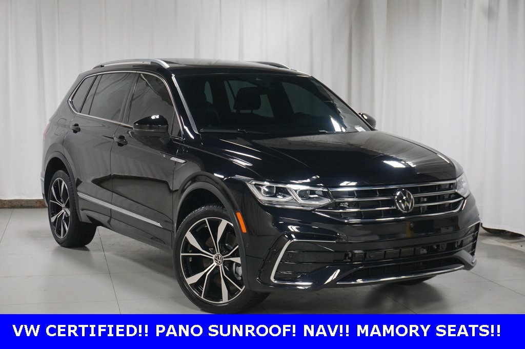 2024 Volkswagen Tiguan SEL R-Line Black photo 3