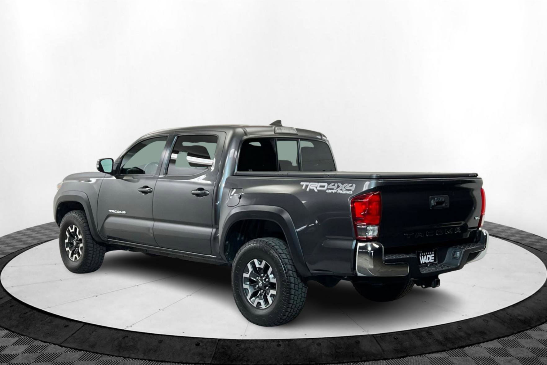 2016 Toyota Tacoma SR5 Sport TRD Pro photo 3
