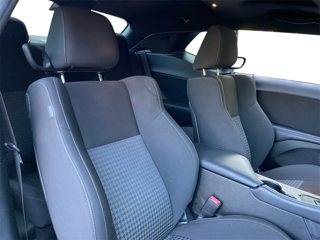 2023 Dodge Challenger R/T photo 23