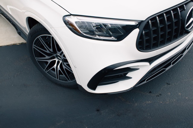 2025 Mercedes Benz GLC AMG 43 4MATIC photo 3