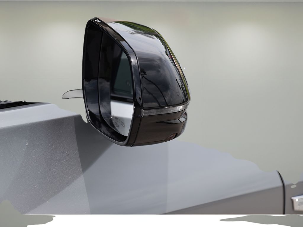 2025 Cadillac Lyriq Luxury photo 24