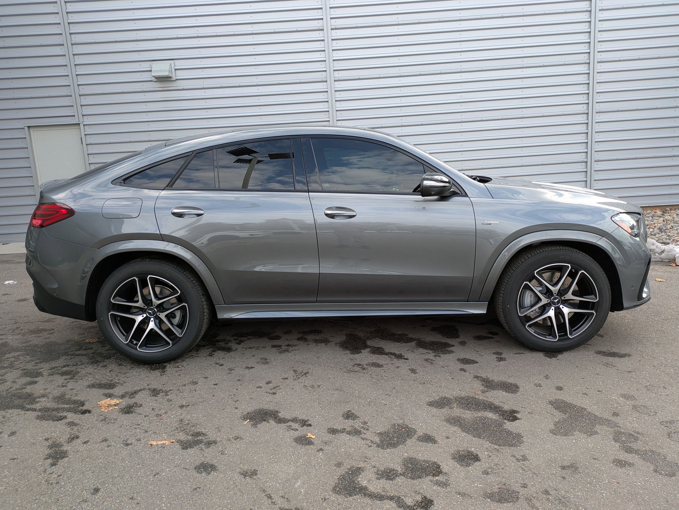 2025 Mercedes Benz GLE AMG 53 4MATIC Coupe photo 2