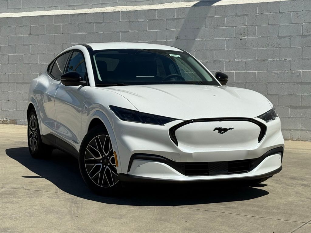 2025 Ford Mustang Mach-E Premium photo 2