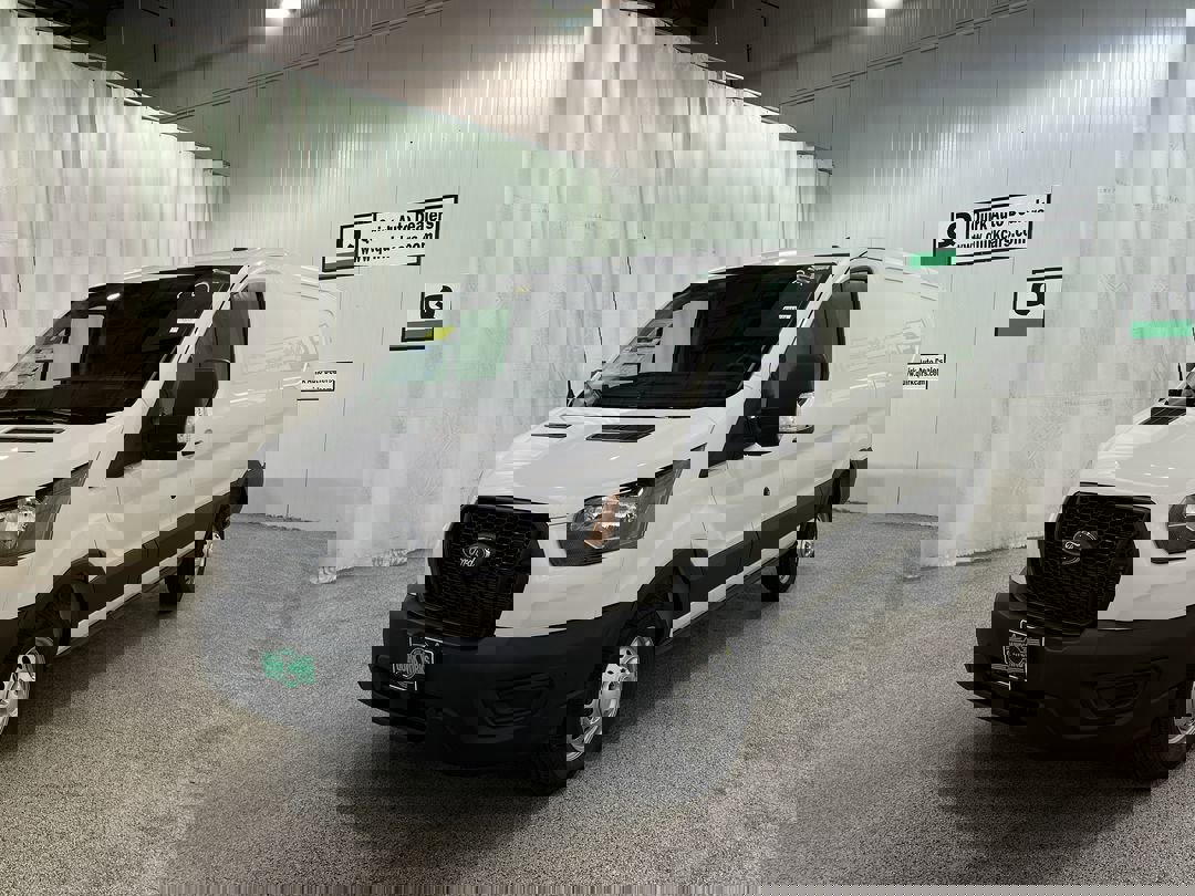 2025 Ford Transit Cargo Van photo 4