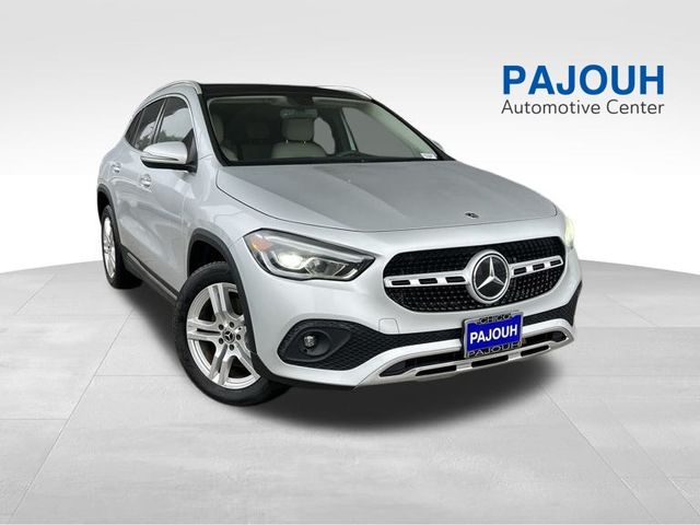 2021 Mercedes-Benz GLA GLA250's photo