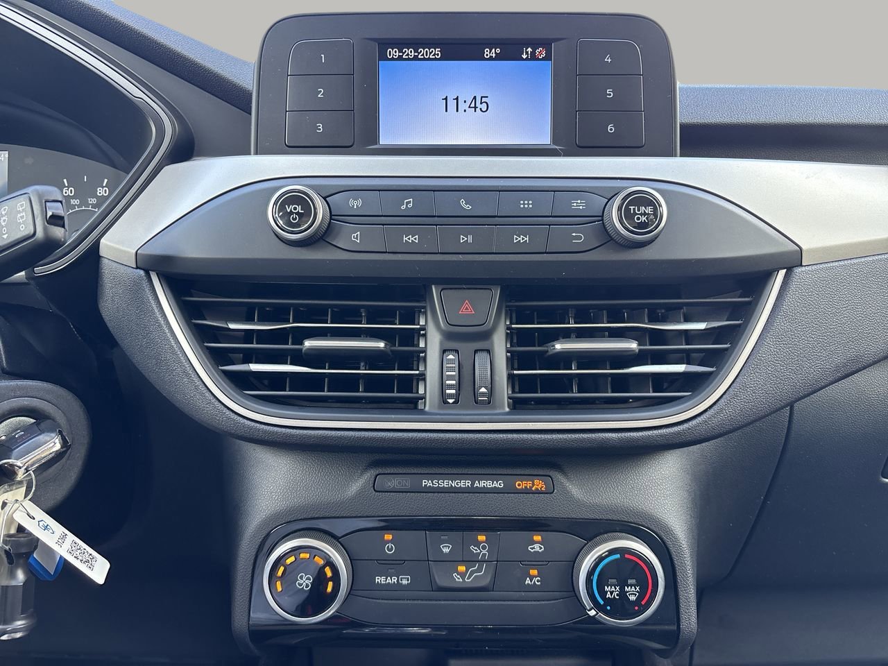 2022 Ford Escape S photo 20