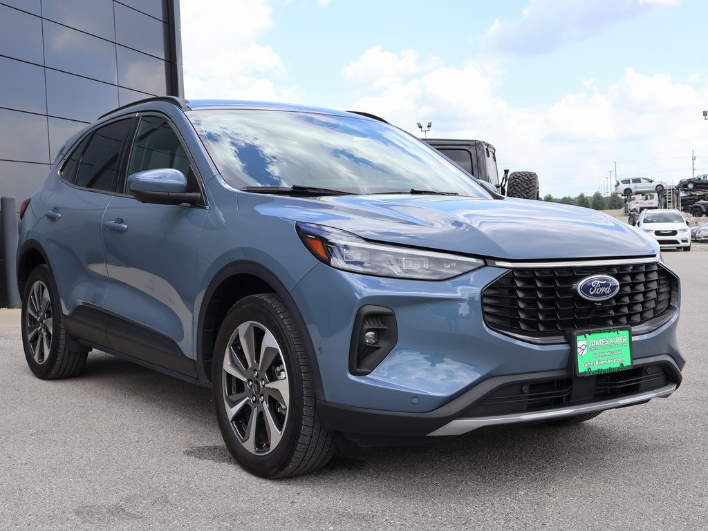 2024 Ford Escape Platinum photo 6
