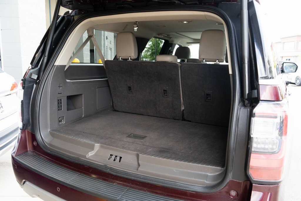 2021 Ford Expedition MAX Limited photo 25