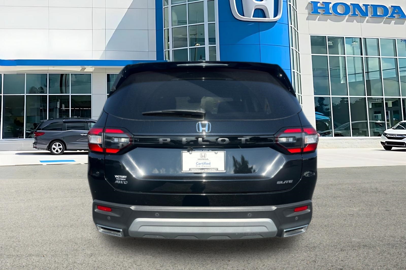 2024 Honda Pilot Elite photo 3