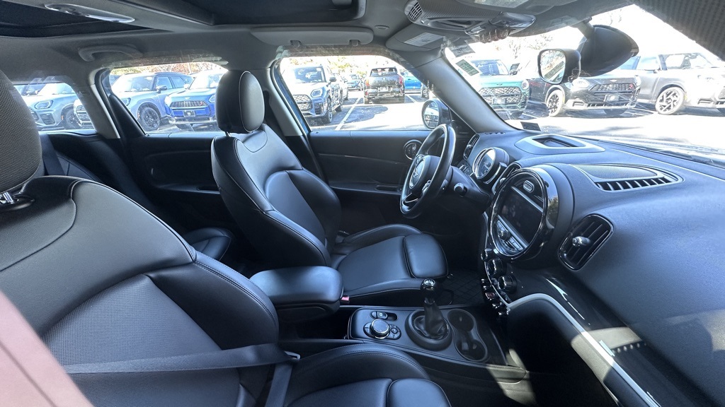 2018 Mini Cooper S ALL4 photo 4