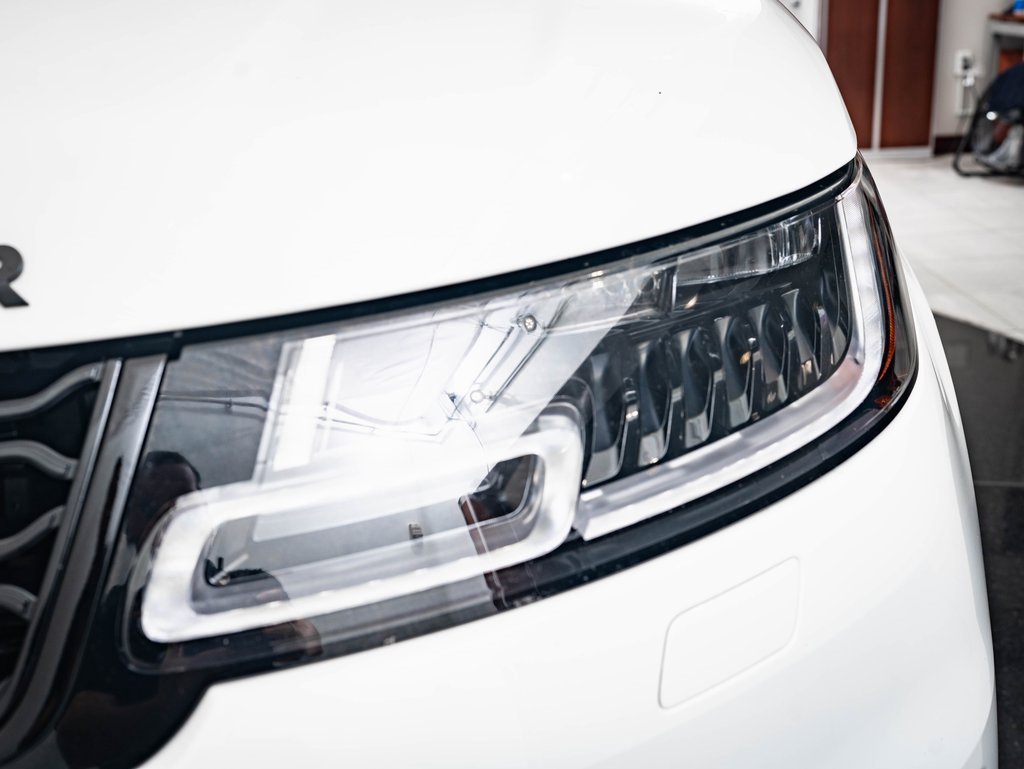 2021 Land Rover Range Rover Sport HSE Silver Edition photo 14