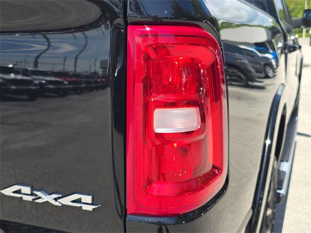 2025 Ram 1500 Laramie photo 5