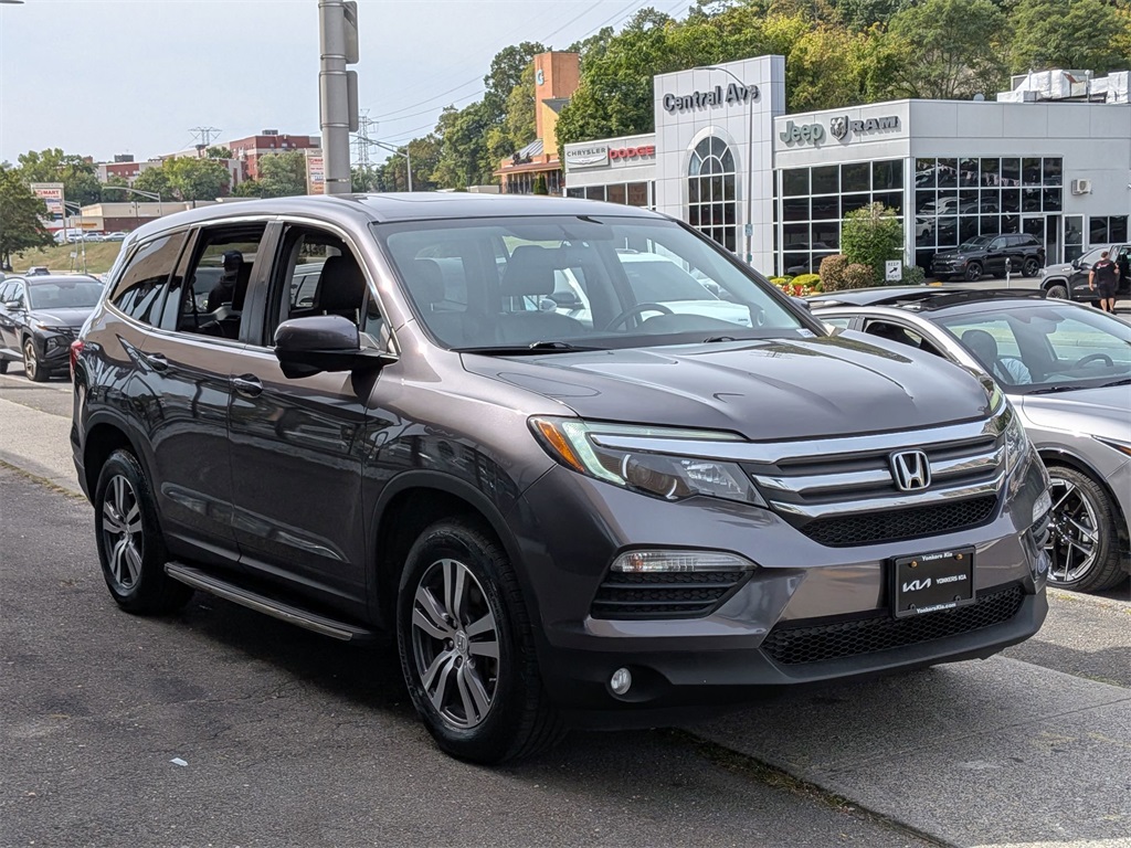 2017 Honda Pilot EX-L photo 2
